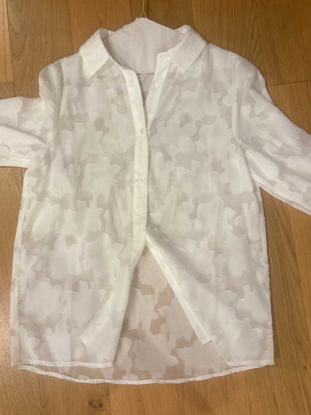 Niki shop shear blouse